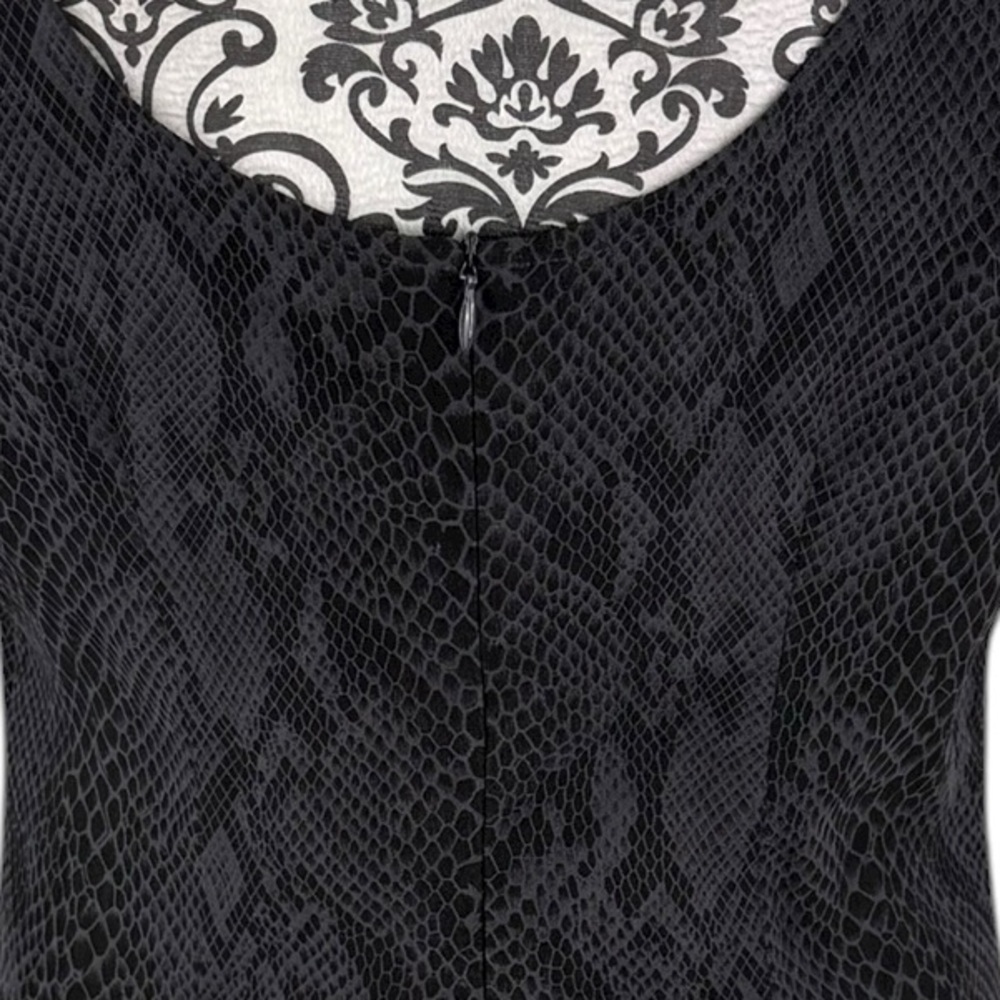 Joseph Ribkoff Black Snakeskin Textured Sheath Dress 10 | Vintage Bodycon Midi - Picture 8 of 15